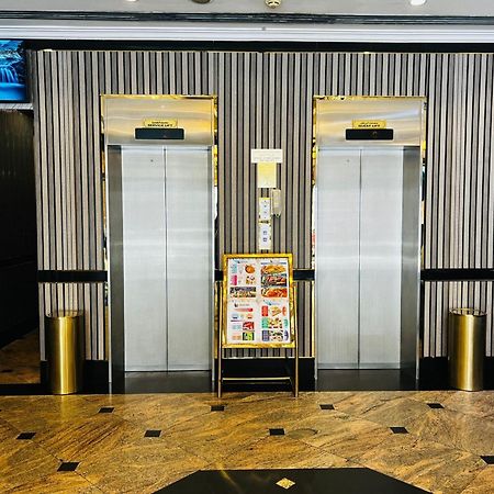 New California Hotel Dubai Luaran gambar