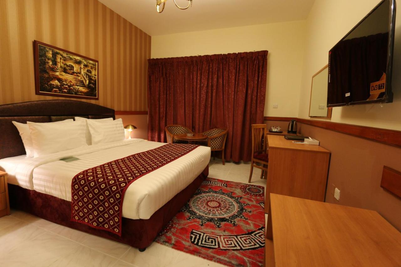 New California Hotel Dubai Luaran gambar