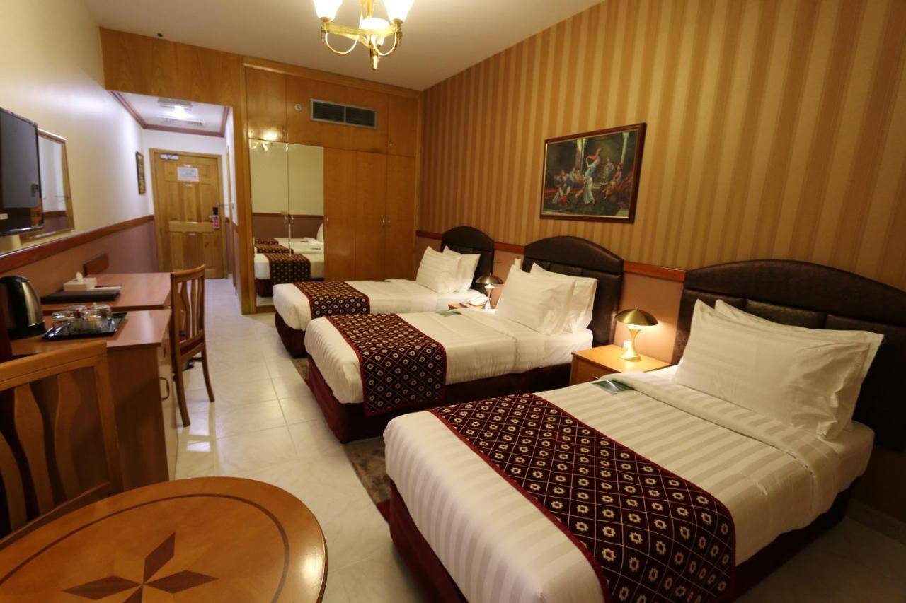 New California Hotel Dubai Luaran gambar