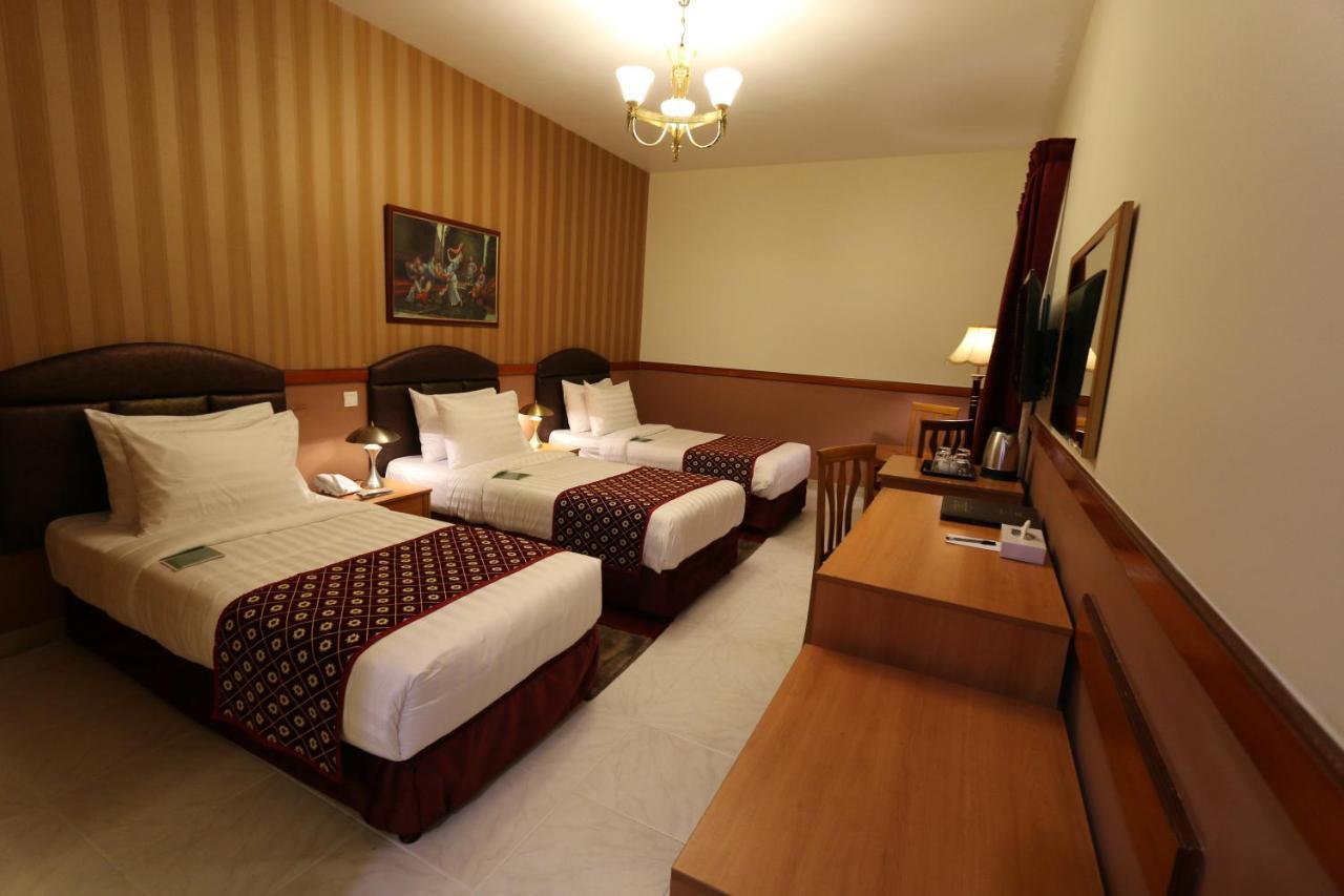 New California Hotel Dubai Luaran gambar